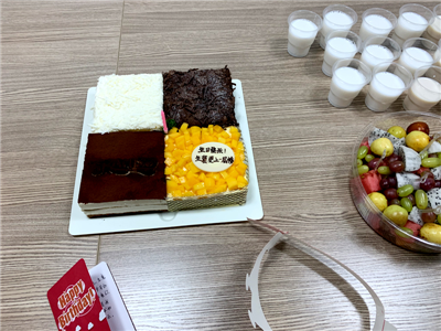 黄总生日